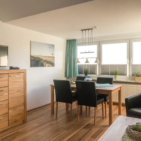 Utholmer-strasse-1-ferienwohnung-nr-10 *